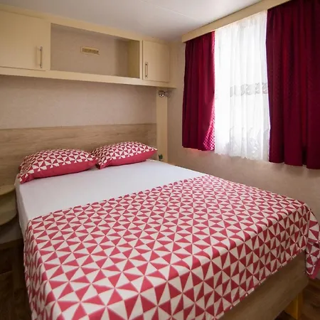 Holiday home Mobile Frangipani 4