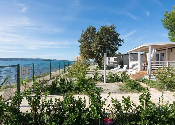 Hébergement de vacances Mobile Frangipani 4 *