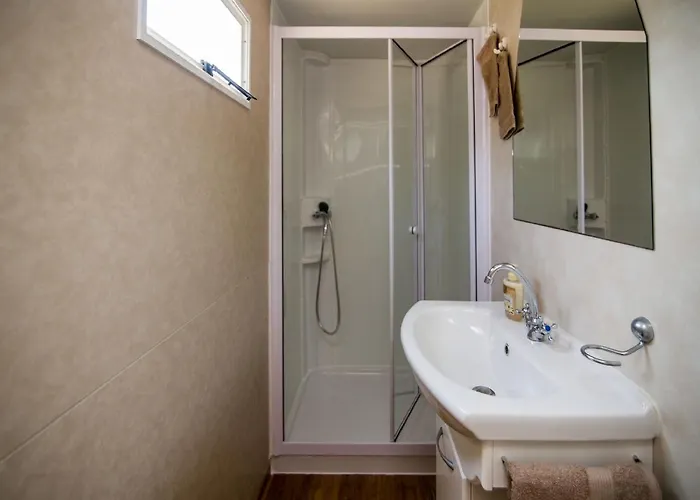 בית נופש Mobile Frangipani 4 *